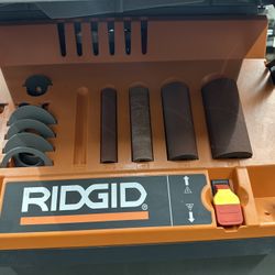 Ridgid Oscillating Sander 