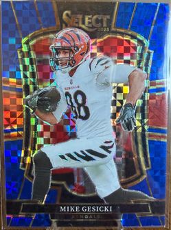 Mike Gesicki Select Premier Level /175