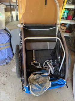 Kids bike trailer