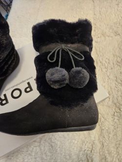 Boots- Brand new in box, never worn Sz 9
