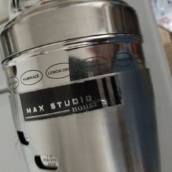 Max Studio Home Shakers With 18 Recipes Drink Built in. 