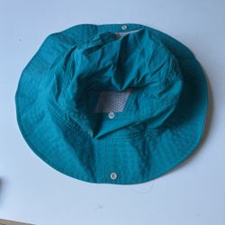 Rei kids hat 4-7 years 