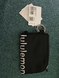 Lululemon card pouch