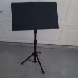 Professional Music Stand by PROLINE 
