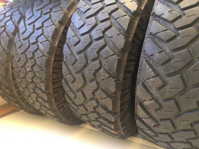 4 used 295/70/18 Nitto Terra Grappler mud tires