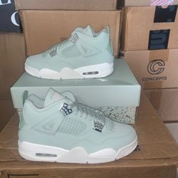 Brand New Nike Air Jordan Retro 4 Seafoam Size 8 Only