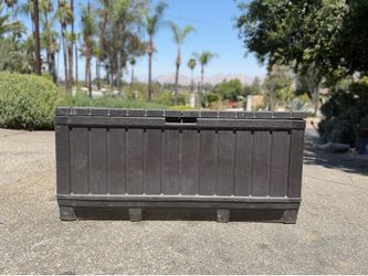 92 GAL OUTDOOR STORAGE CONTAINER - Keter Kentwood