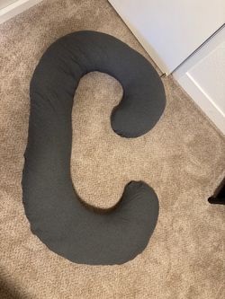 Pregnancy pillow