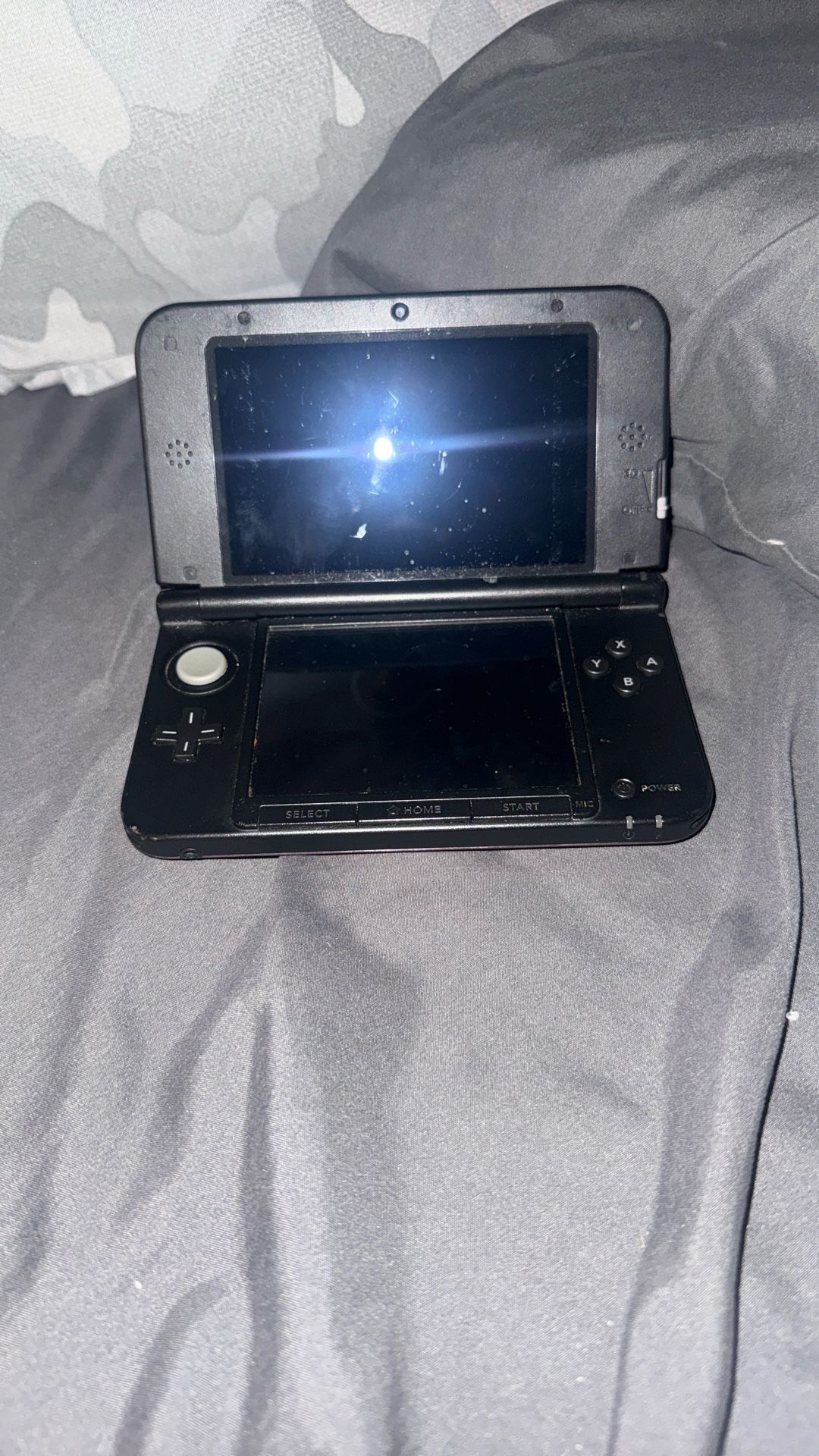 Nintendo 3ds XL With Wipeout Game