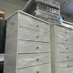Cajonera Blanca Con 5-cajones 