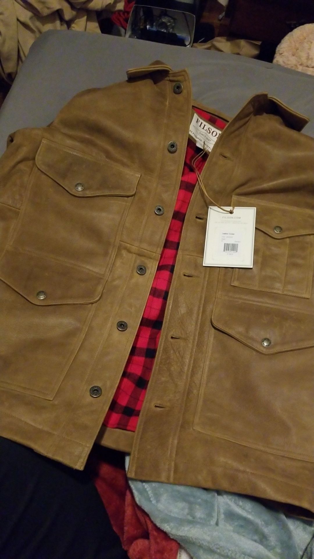 Brand new Filson leather cruser