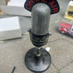 On The Air Vintage Am Fm Radio 