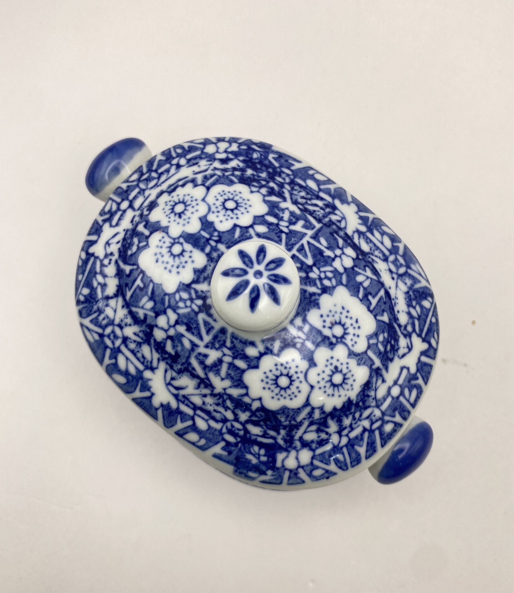Vintage Beautiful Blue and White Chinoiserie Sugar Covered Dish Floral and Geometric Design