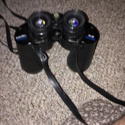 Binocular Sportview And Carrycase