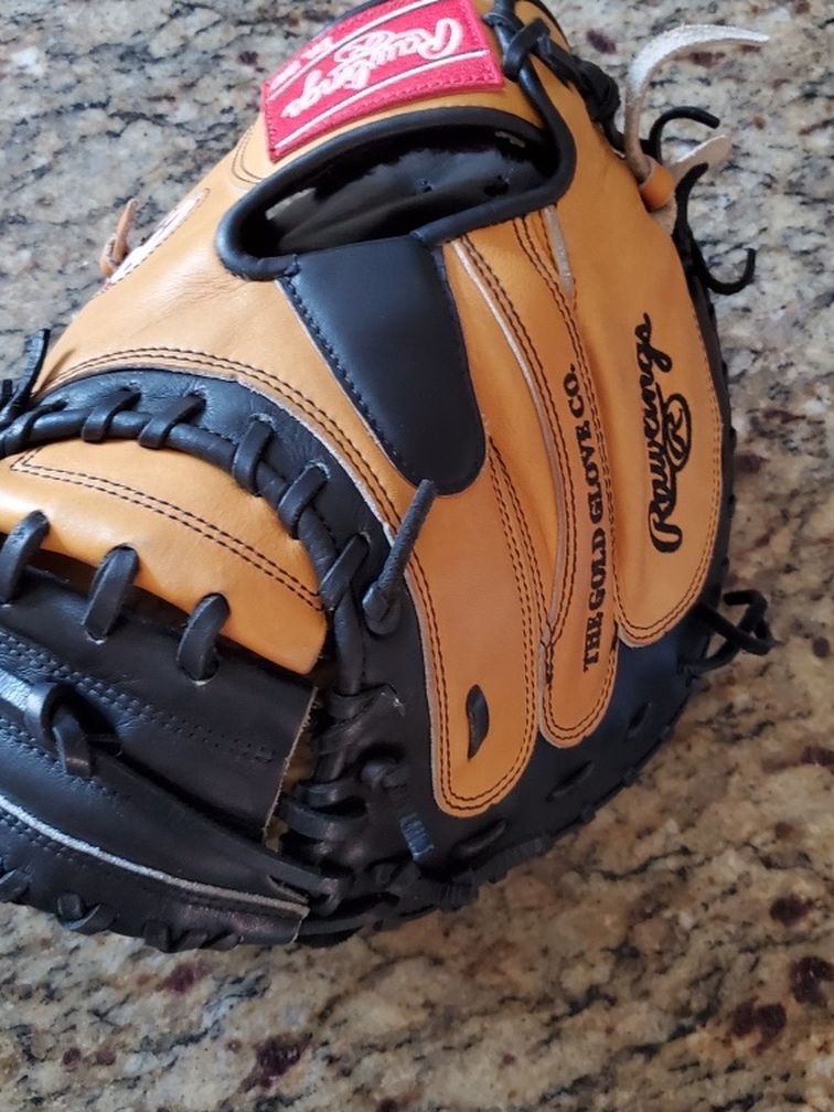 Rawlings Heart Of The Hide Catcher Glove 33in (Semi New)