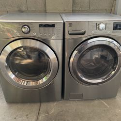 Washer and Gas  Dryer set 