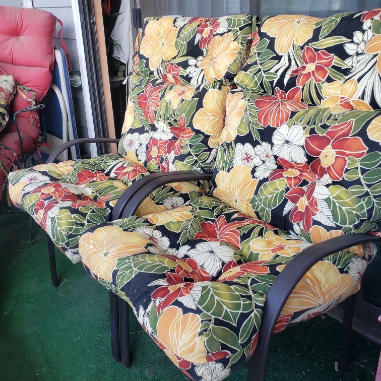 Patio Furniture Rod Iron Chairs And Cushions