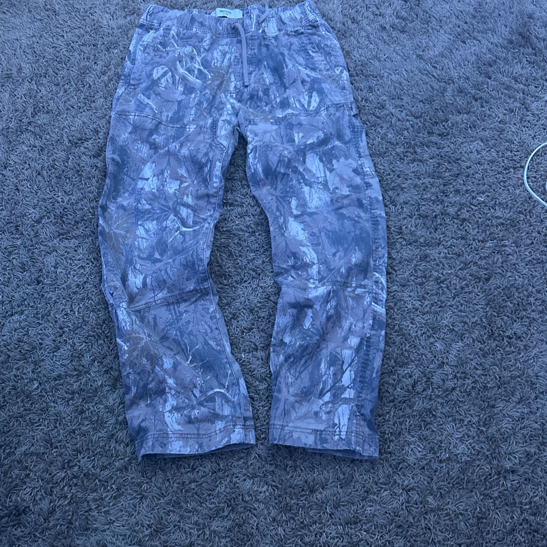 Hollister Camo Pants Straight Fit