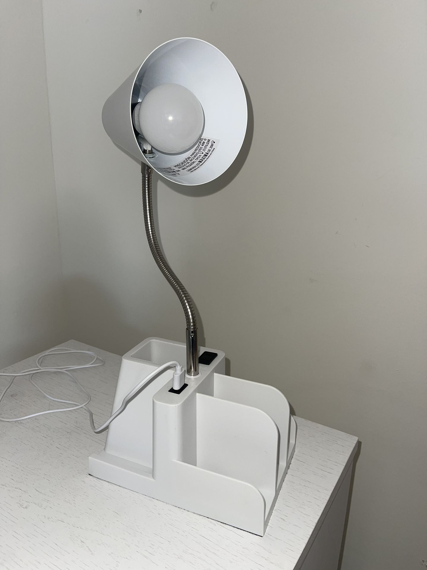 White Office Lamp