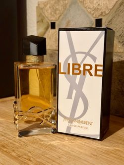 COLOGNES: DESIGNER