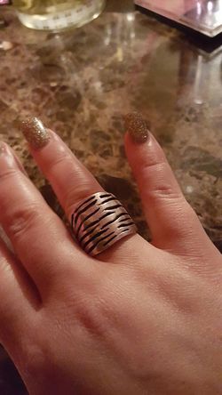 Vintage sterling silver ring