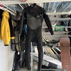 M RipCurl E7 Flashbomb 4/3mm Wetsuit 
