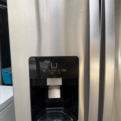 Two Door Whirlpool Refrigerator 