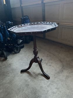 Antique Table Stand