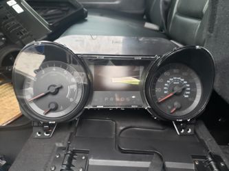 Cluster for 2013 Mustang 5.0