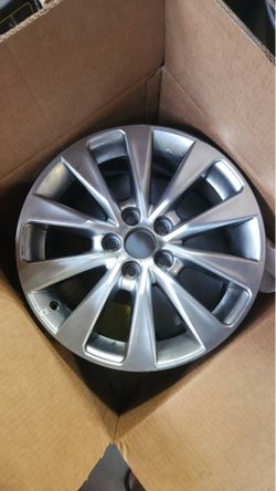 4261A-06040  two Toyota rims for sale