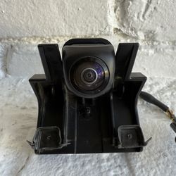 2019-2021 HYUNDAI VELOSTER REAR BACK UP CAMERA OEM 95760-J3000