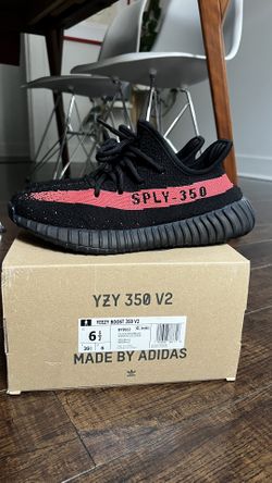Yeezy Boost 350 V2