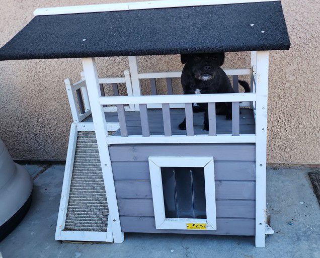 Small Dog House For Sale