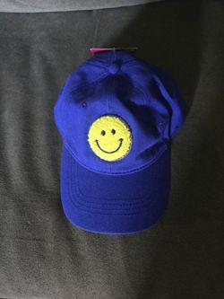 Smiley Face Hat New with tag attached