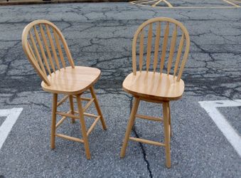 2 Counter Bar Stool Swivel seat Solid wood Beachwood