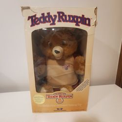 Vintage 1984 Teddy Ruxpin In Original Box