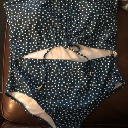 SHEIN BIKINIS SIZE L NUEVOS  $ 5 CADA UNO