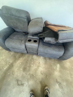 $20 reclining sofa