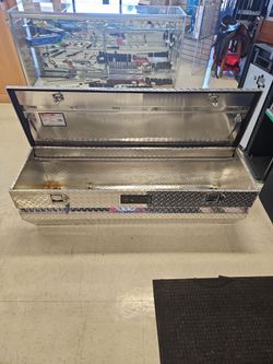 Tractor Supply Co. 56" Aluminum Chest Tool Box  Fits Full-Size Trucks - Brite Finish B818613-1