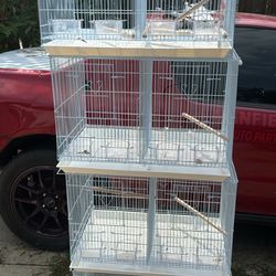 4 Cages With Dividers 