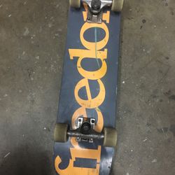 Thunder Team Skateboard 
