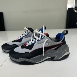 PUMA Gray Black White Blue Red Lace Up Low Top Men's Sneakers