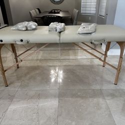 LIKE NEW BEIGE MASSAGE TABLE 