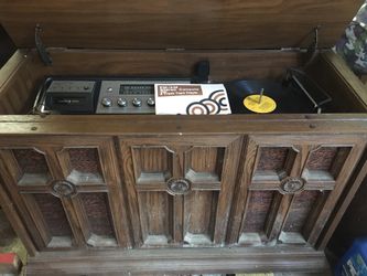 Vintage JC Penny radio/record/8-track