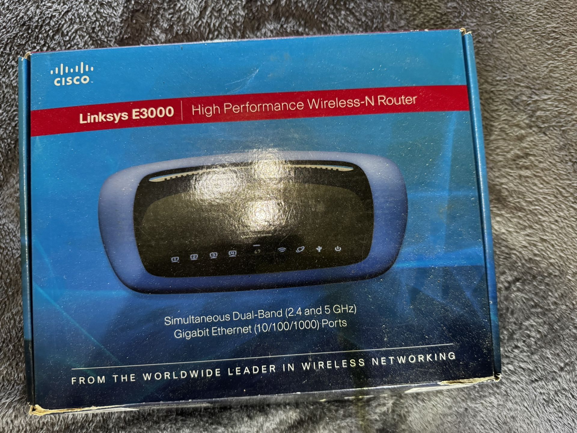 Cisco Links us E3000 High Performance Wireless N Router Dual Band