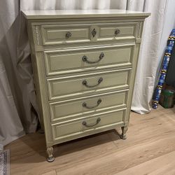Beautiful 6-Drawer Tall Dresser