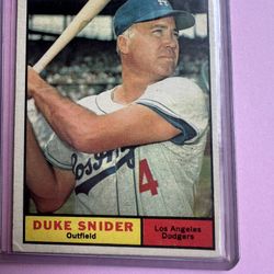 1961 Topps #443 Duke Snider