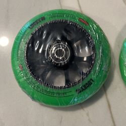 Lucky 110mm Wheels With Bearings