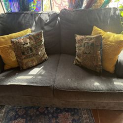 Gray Couch With Ottoman