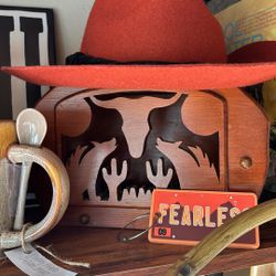 WESTERN NAPKIN HOLDER